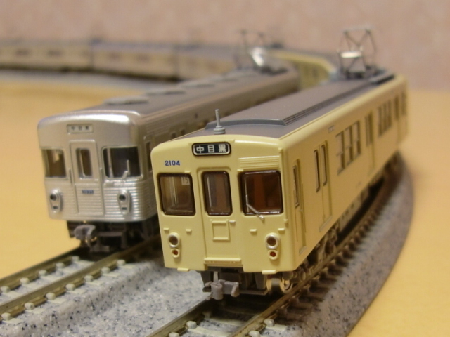 z*1様 鉄道コレクション 東武2000系 動力化 残パーツあり - メルカリ