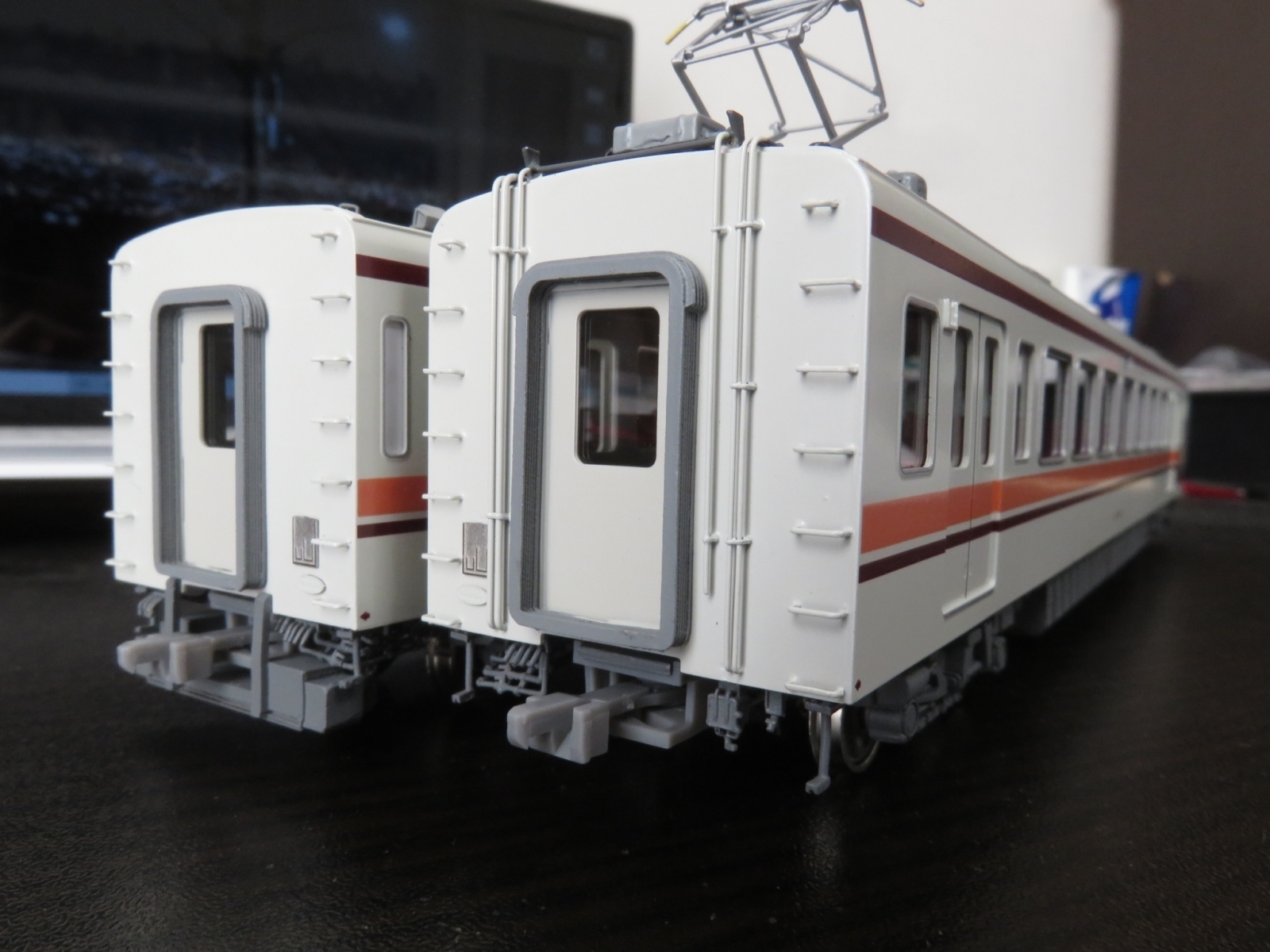 16番】U-TRAINS製 東武6050系を買(ってしま)ったので観察する: とぶてつふぁん