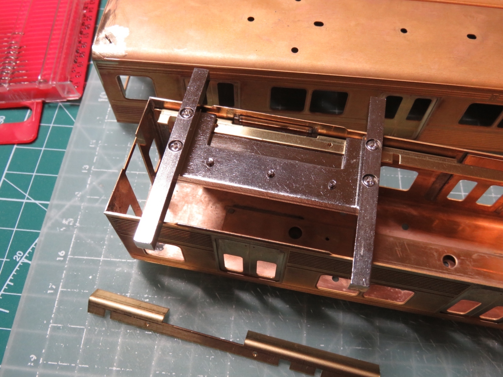 洋服通販 - 新作アイテムを 16番】カツミ製 とぶてつふぁん 東武10000系キットを組む(第2回): JR、国鉄車輌